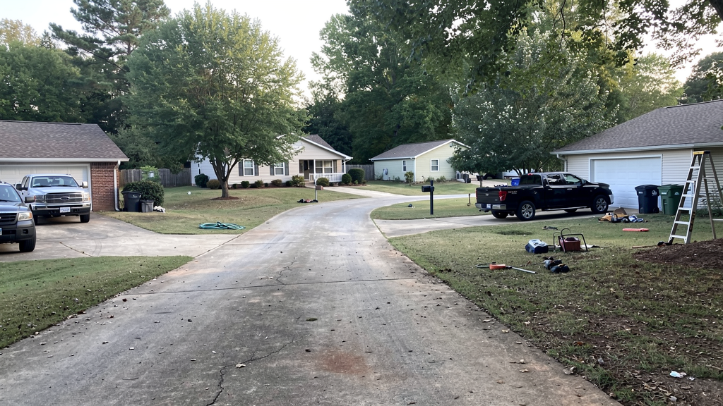 Quiet residential neighborhood setting in Smiths Station, Alabama